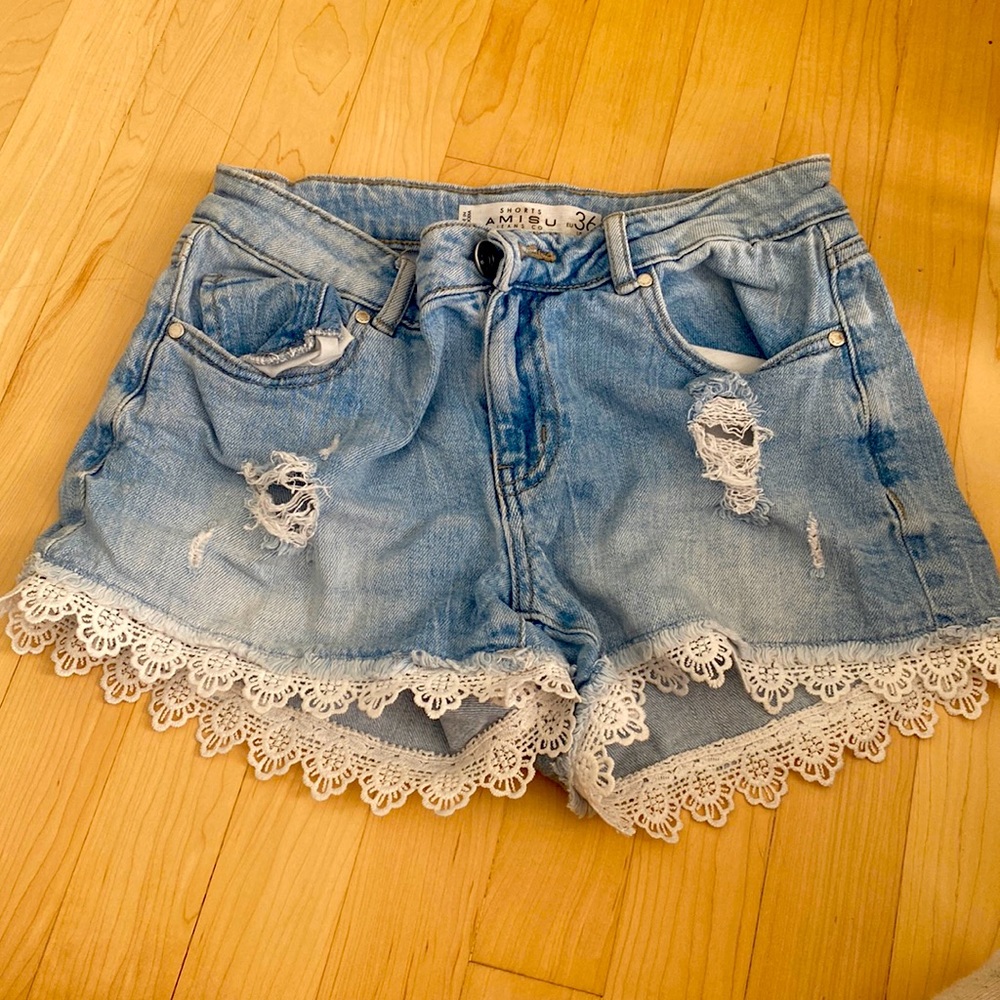 Cute jean shorts